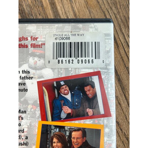 Jingle All The Way 1996 DVD Christmas Comedy Arnold Schwarzenegger Pre-Owned - Picture 3 of 4